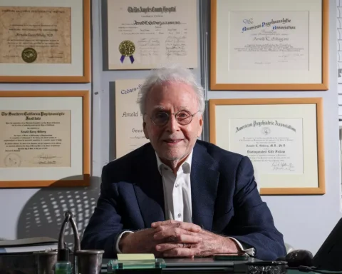 Dr. Arnold Gilberg, Author of The Myth of Aging